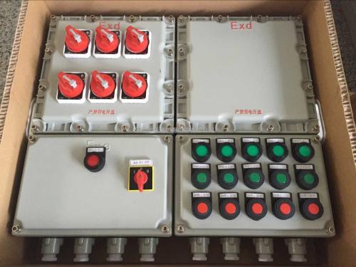 <strong>操作時(shí)要注意防爆配電箱內(nèi)部的開(kāi)關(guān)及線(xiàn)</strong>